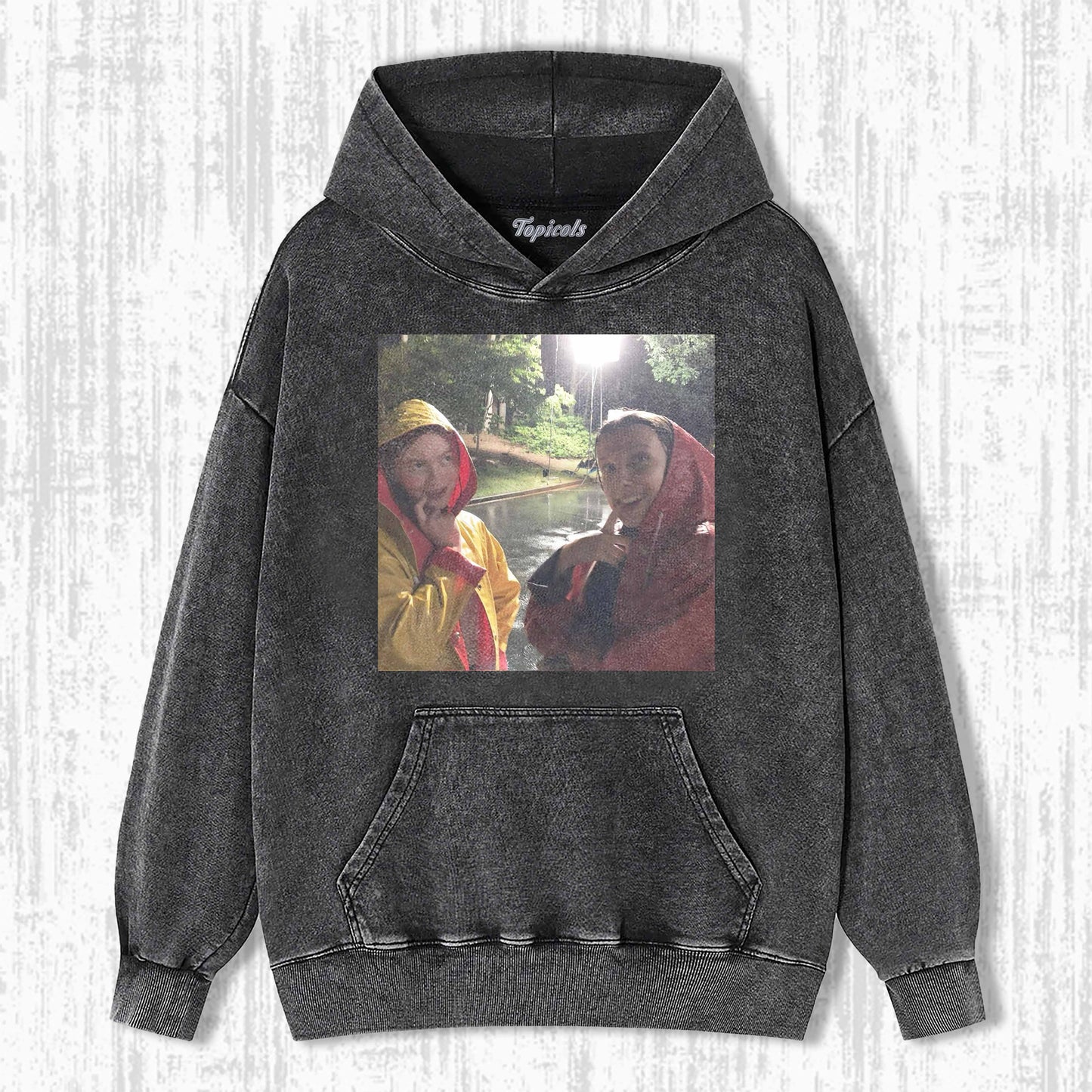 STRANGER THINGS T-SHIRT