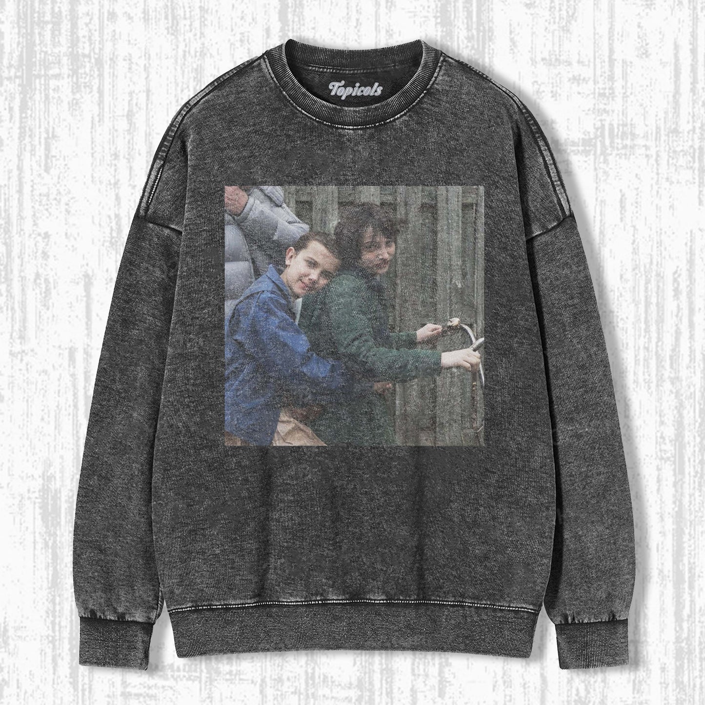 STRANGER THINGS T-SHIRT