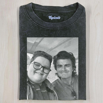 STRANGER THINGS T-SHIRT