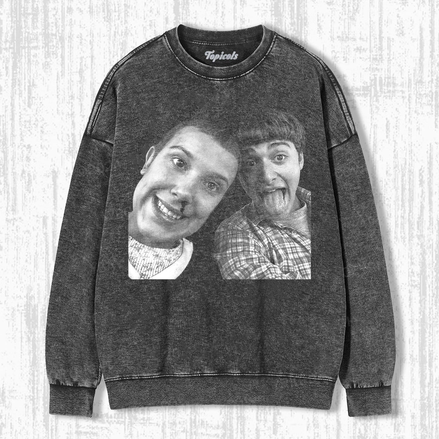 STRANGER THINGS T-SHIRT