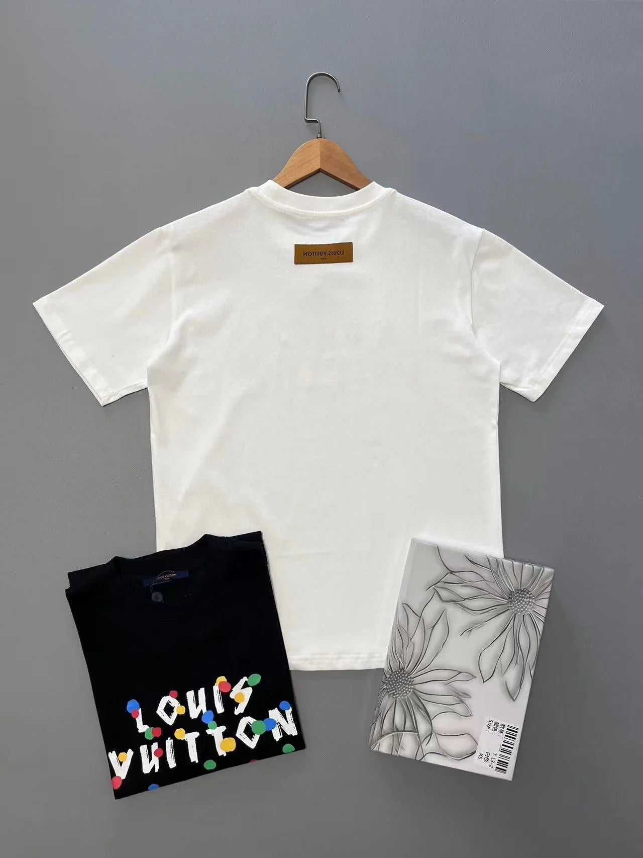 Sakura T-shirt-L-1