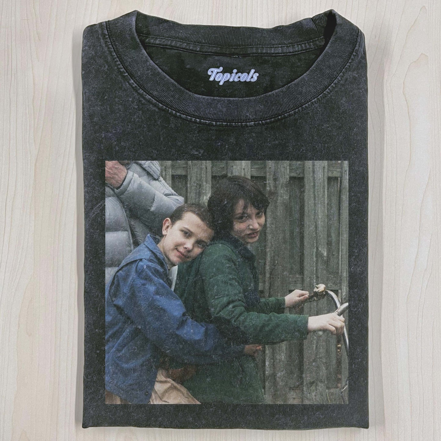 STRANGER THINGS T-SHIRT