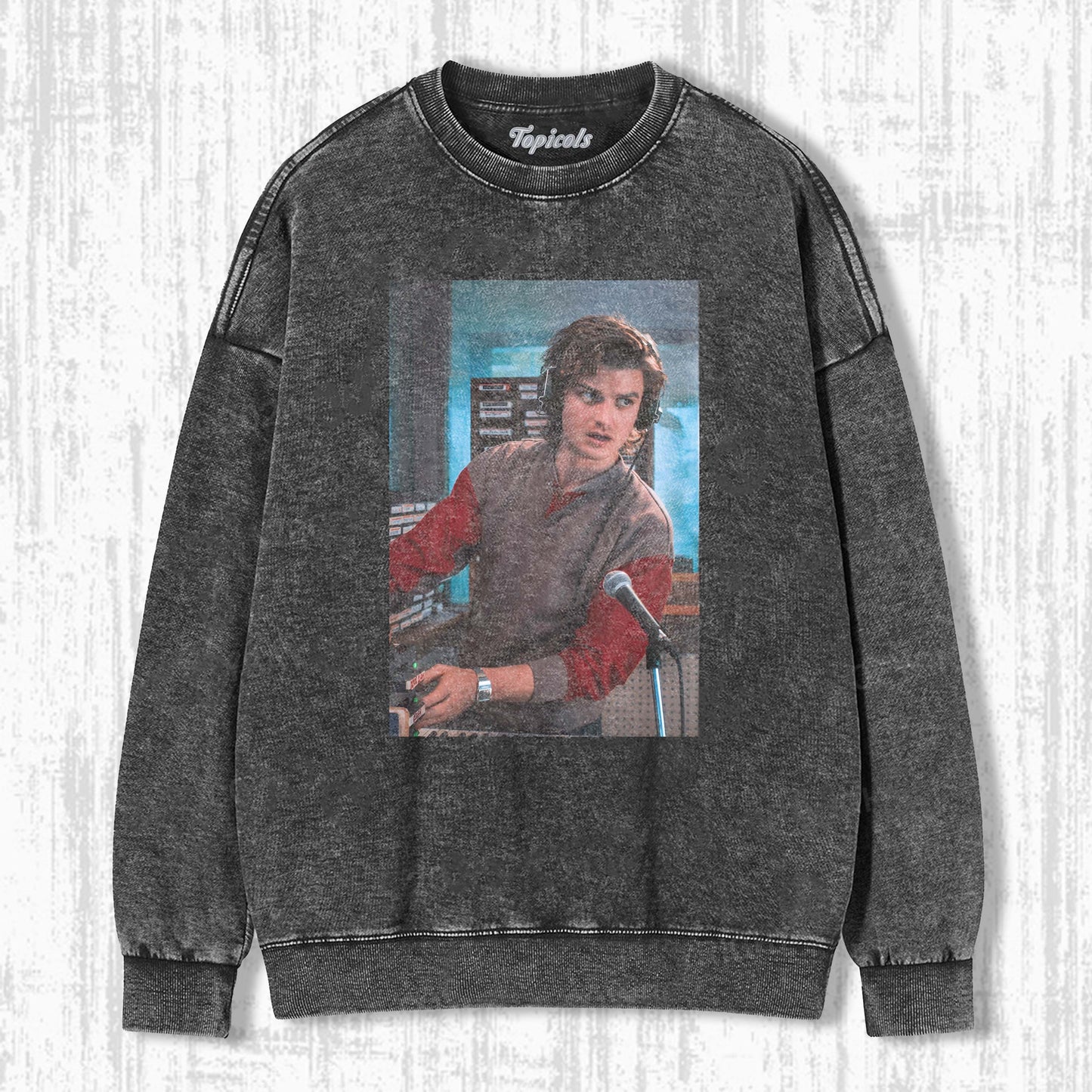 STRANGER THINGS T-SHIRT